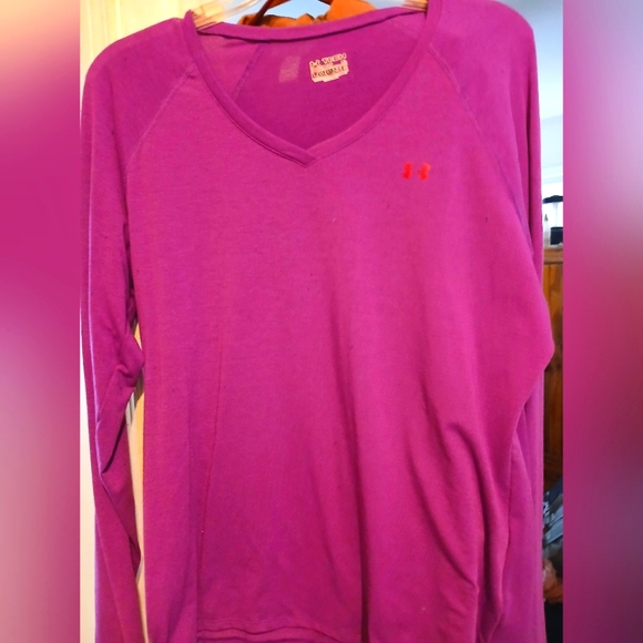 5/$22 Under Armour Bold Purple Long Sleeve Top - Picture 1 of 2